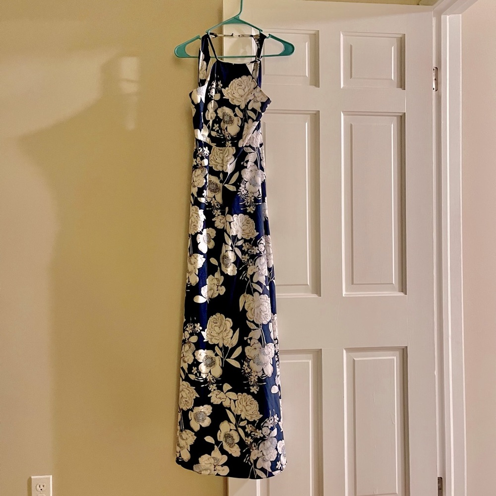 Size 4 floral maxi dress